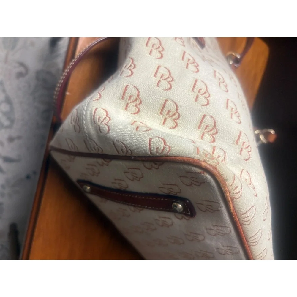 Dooney & Bourke DB Monogram Canvas Tote Bag Tassels Leather Trim Large - Picture 9 of 10
